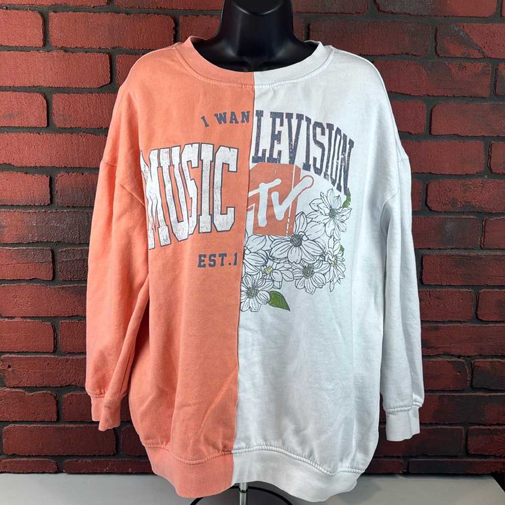 MTV Sweatshirt Womens Small‎